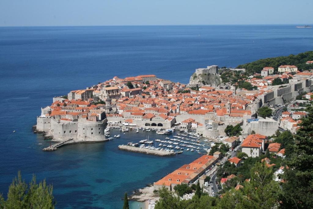 Mediterranean Blue Apartments Dubrovnik Bagian luar foto